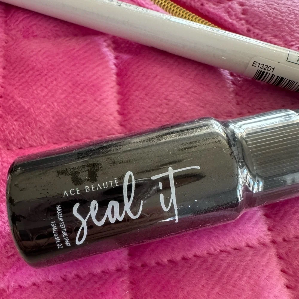 ipsy pink gold